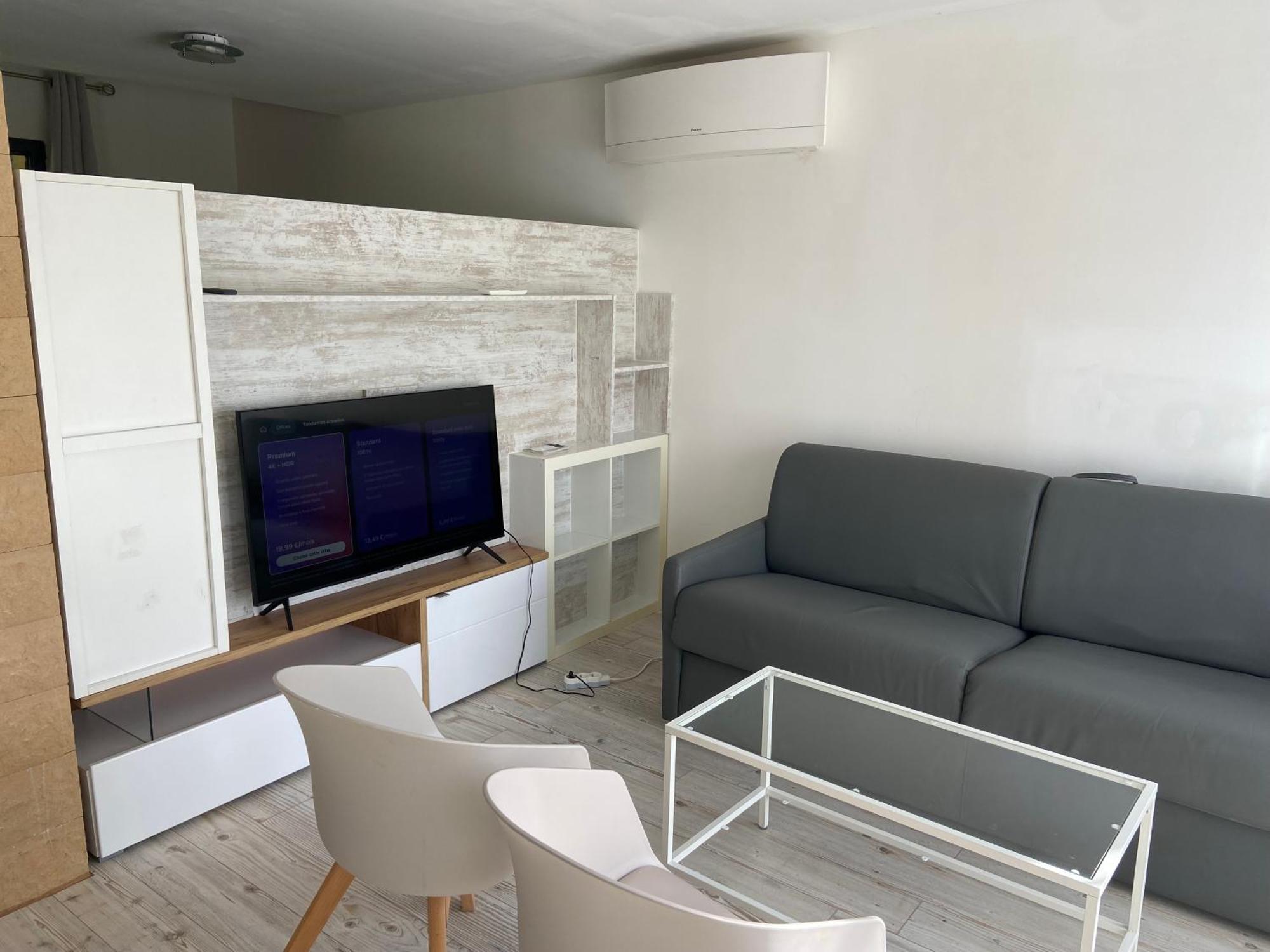 Appartement Aux Portes De Geneve *